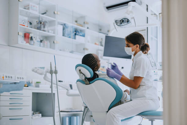 Best Tooth Extraction  in Hayesville, OR